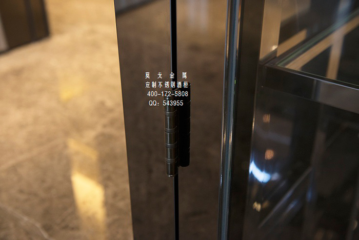 不銹鋼酒柜細節