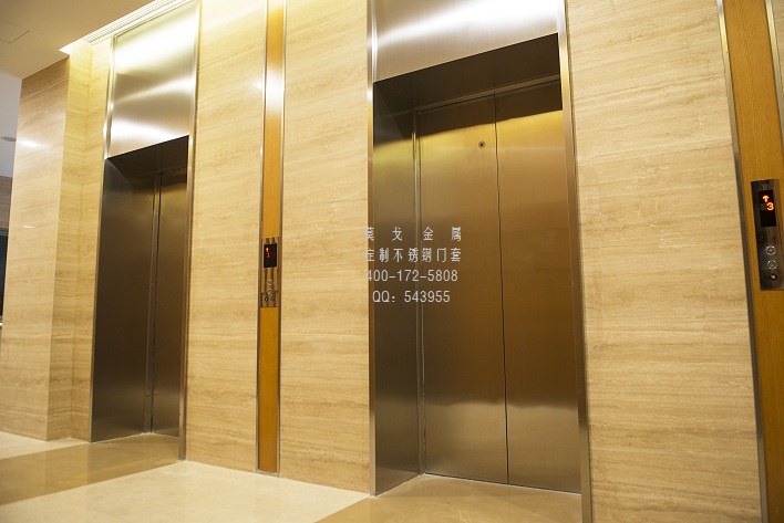 酒店會(huì )所本色拉絲不銹鋼電梯門(mén)套