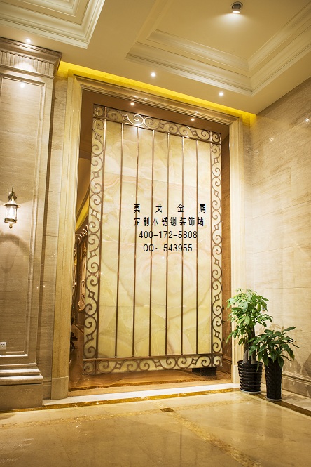酒店/會(huì )所彩色不銹鋼裝飾墻