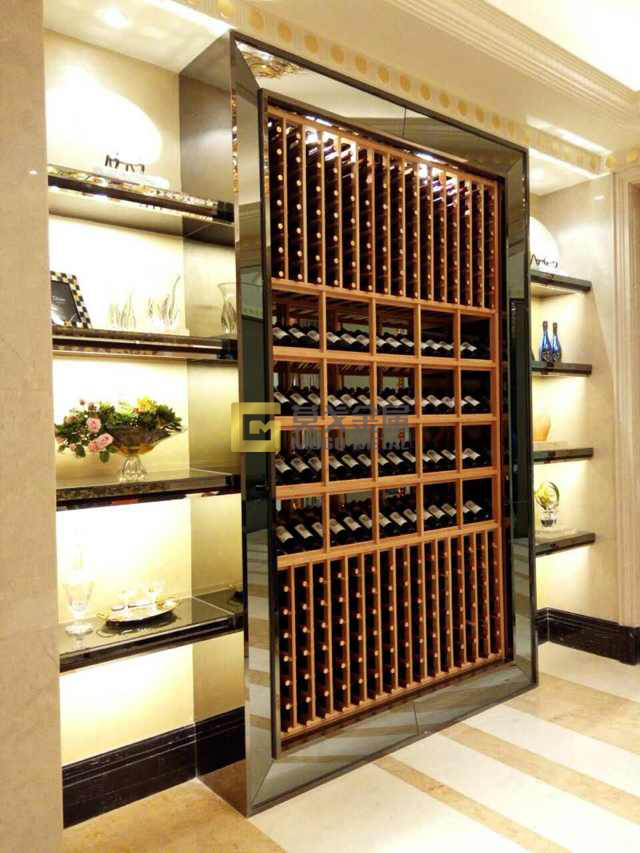 酒店/會(huì )所黑鈦鏡面展示柜